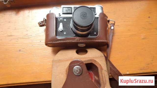 Фотоаппараты Фед 4, Зенит-Е, Polaroid 636 Волжский - изображение 1
