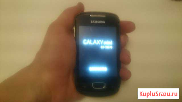 SAMSUNG Galaxy Mini: GT-S5570 + зарядник Магадан - изображение 1