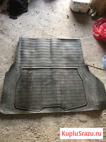 Продам резиновый коврик в багажник на бмв 5 е60 Нижневартовск - изображение 1