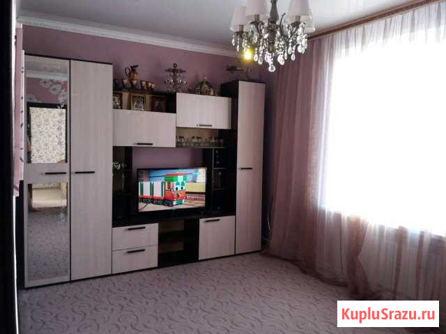 3-к квартира, 70 кв.м., 2/2 эт. Землянск - изображение 1
