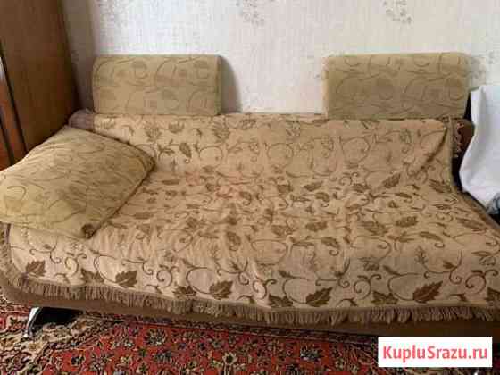 Диван Чехов