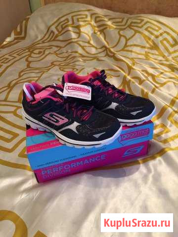 Кроссовки женские Новокузнецк - изображение 1