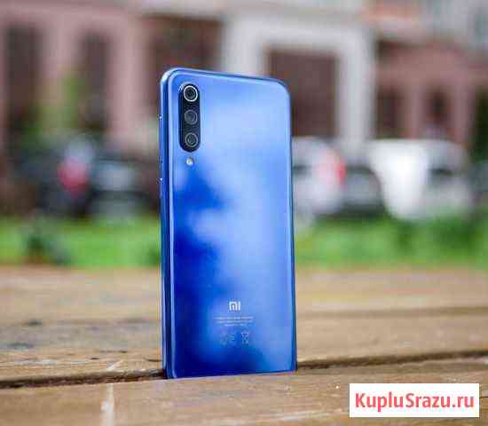 Абсолютно новый MI 9 SE 6/128GB Global Blue Златоуст