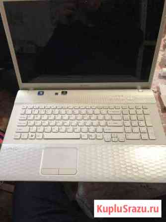 Sony vaio 17.3 core I5/4gb/500gb/HD3000 Химки