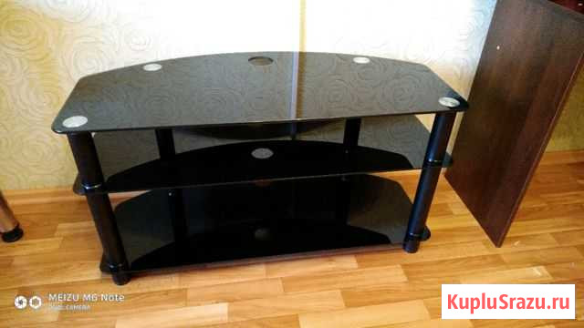 Стеклянный стол под тв Курск - изображение 1