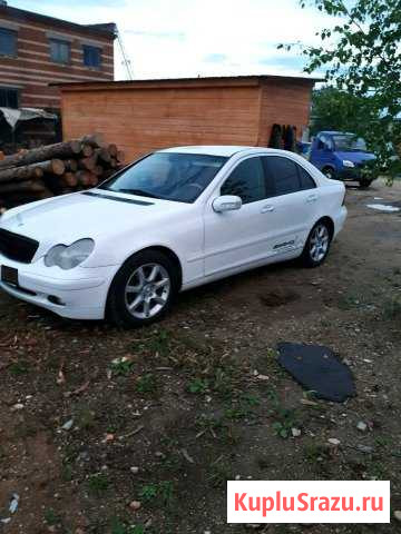 Mercedes-Benz C-класс 2.2 МТ, 2001, седан Можайск - изображение 1