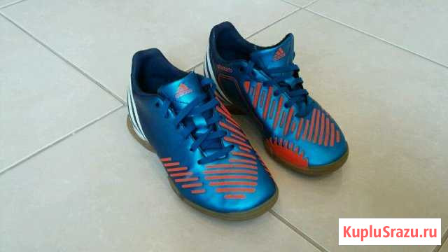Кроссовки adidas Всеволожск - изображение 1