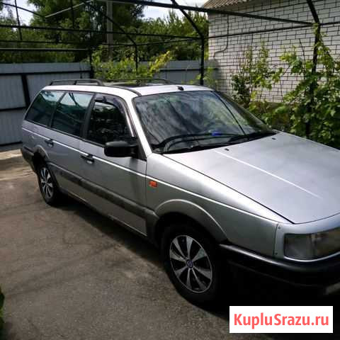 Volkswagen Passat 1.8 МТ, 1990, универсал Моршанск - изображение 1