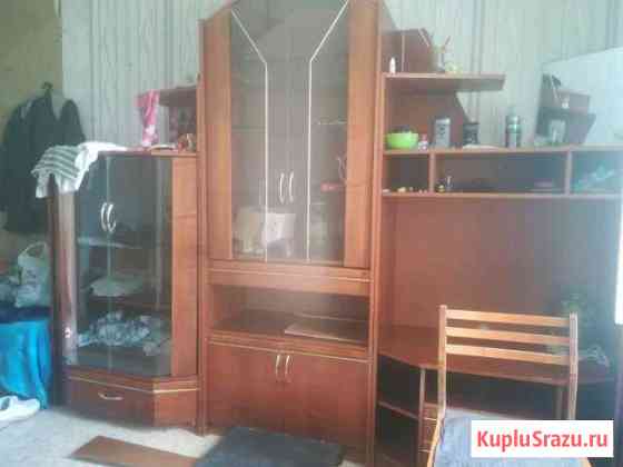 Продам стенку Майский