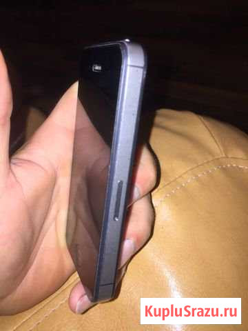 iPhone 4s Пристень - изображение 1