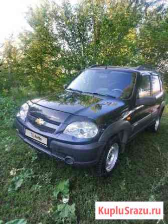 Chevrolet Niva 1.7 МТ, 2010, внедорожник Красный Яр