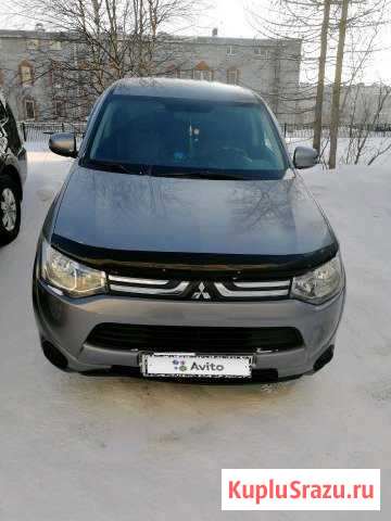 Mitsubishi Outlander 2.0 CVT, 2013, внедорожник, битый Новый Уренгой - изображение 1
