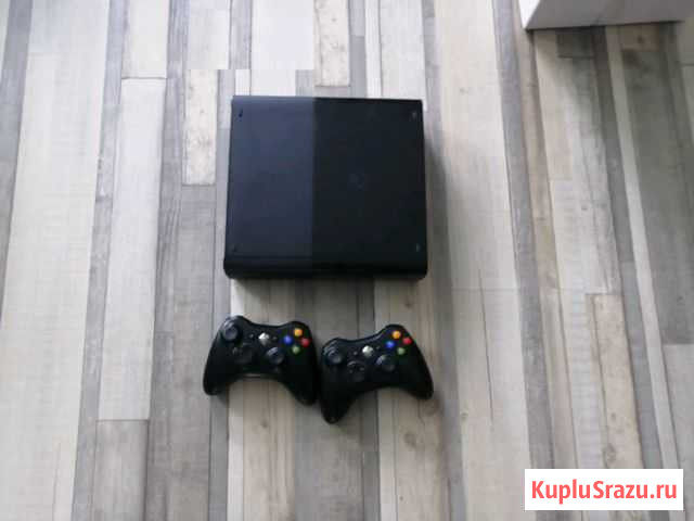 Xbox 360 с 2 гейм падами Войсковицы - изображение 1