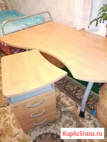 Стол с трубочкой Порхов - изображение 1