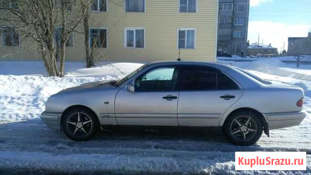 Mercedes-Benz E-класс 3.0 МТ, 1997, седан Лоухи - изображение 1
