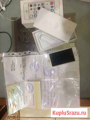 iPhone 5s 32Gb silver Вольск - изображение 1