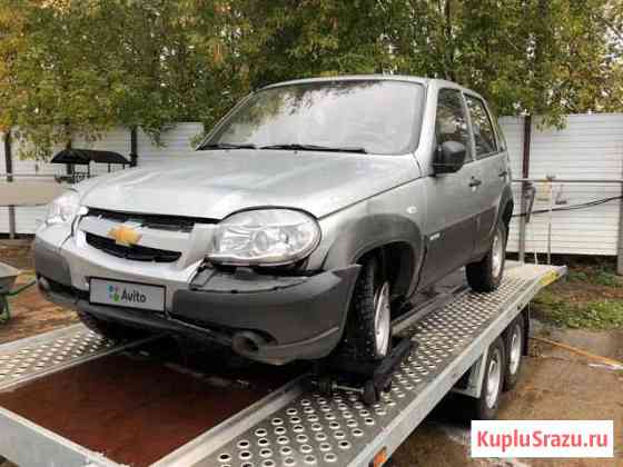 Chevrolet Niva 1.7 МТ, 2014, внедорожник, битый Новочебоксарск