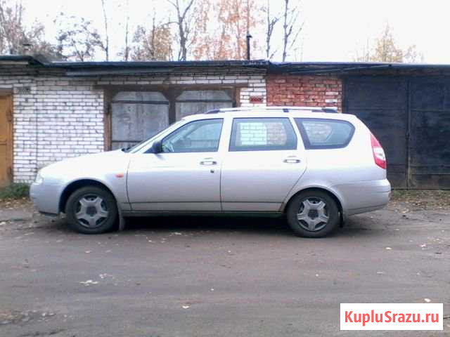 LADA Priora 1.6 МТ, 2014, универсал Сясьстрой - изображение 1