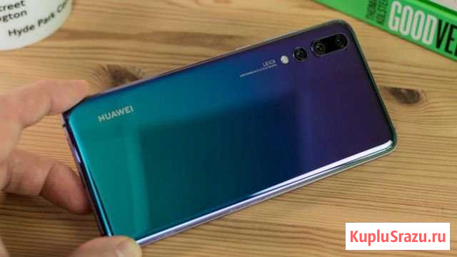 Huawei P20 Pro, 6/128 gb, сумеречный цвет Псков - изображение 1