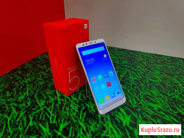 Xiaomi Redmi 5 3/32Gb Gold Омск - изображение 1