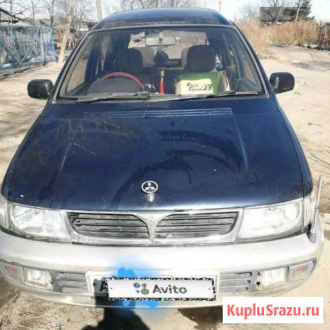 Mitsubishi Chariot 2.4 AT, 1994, минивэн Свободный - изображение 1