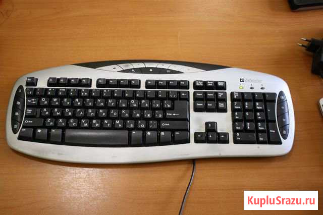 Клавиатура Defender KB-0401 (PS/2) Череповец - изображение 1