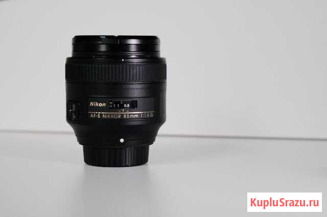 Nikon 85mm f/1.8 Пугачев - изображение 1