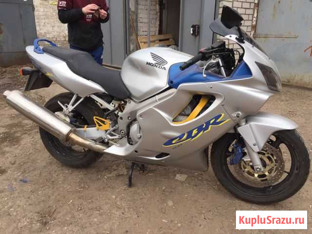 Honda CBR 600 F4 Киров - изображение 1