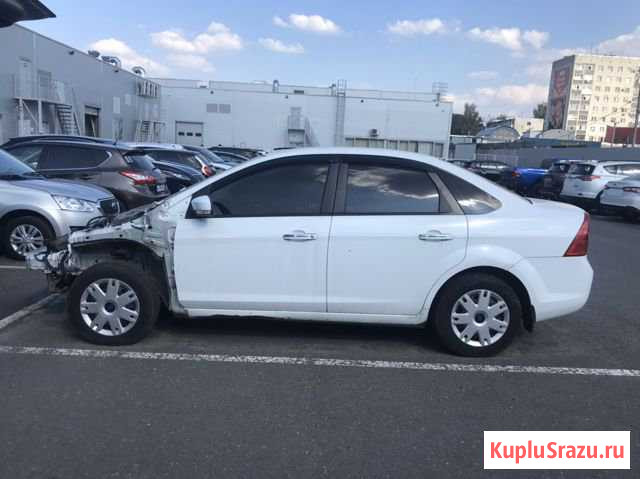 Ford Focus 1.6 МТ, 2011, седан, битый Путевка - изображение 1