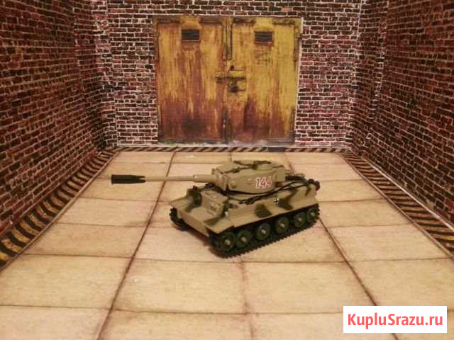 Танк Тигр Corgi Верхняя Пышма - изображение 1