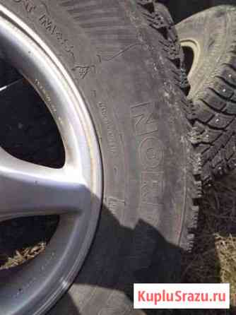 Продам литьё с зимней шиповкой 205/70 R 15 Вилючинск