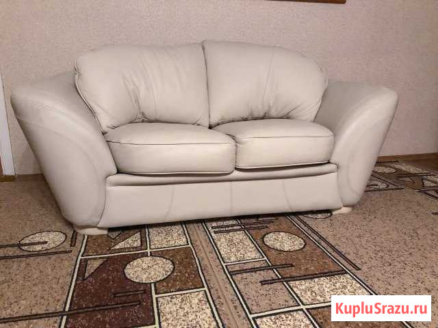 Диван кожаный Ждановский - изображение 1