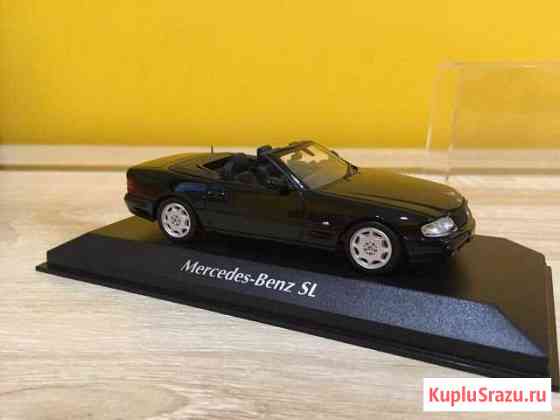 Mercedes-Benz SL year 1999 black 1:43 Minichamps Воронеж