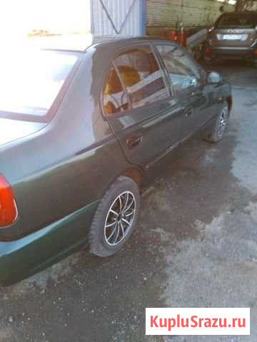 Hyundai Accent 1.6 МТ, 2002, седан Миллерово - изображение 1