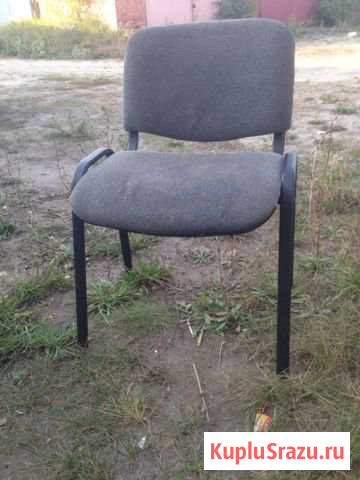 Офисный стул и полки Раменское - изображение 1