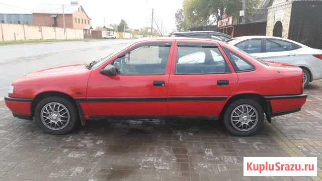 Opel Vectra 1.6 МТ, 1992, седан Раменское - изображение 1