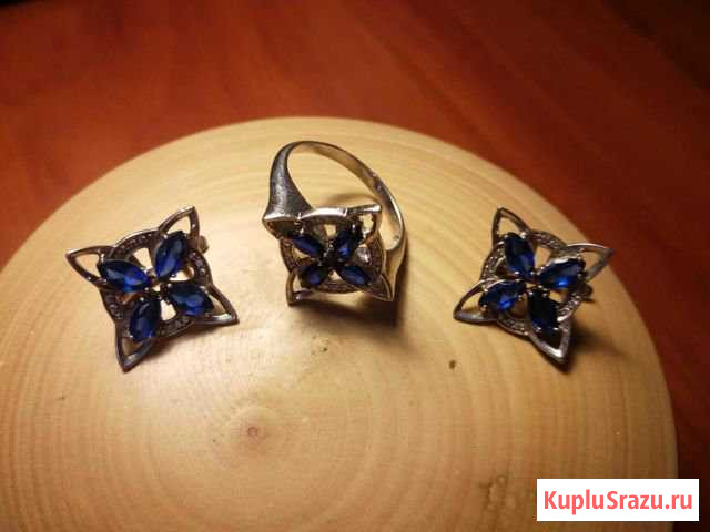 Серебряный комплект с искусственными камнями Климовск - изображение 1