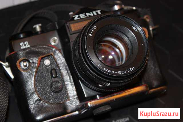 Зеркальный фотоаппарат Зенит 11 + комплект Серпухов - изображение 1