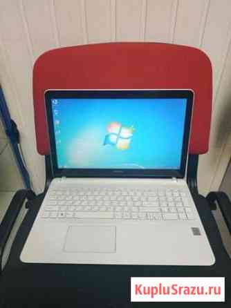 Ноутбук Sony (SVF1521D2R) Жуковский