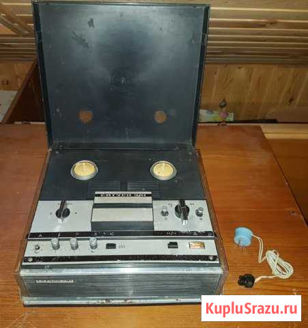 Продам катушечный магнитофон Сатурн 301 СССР Супсех - изображение 1