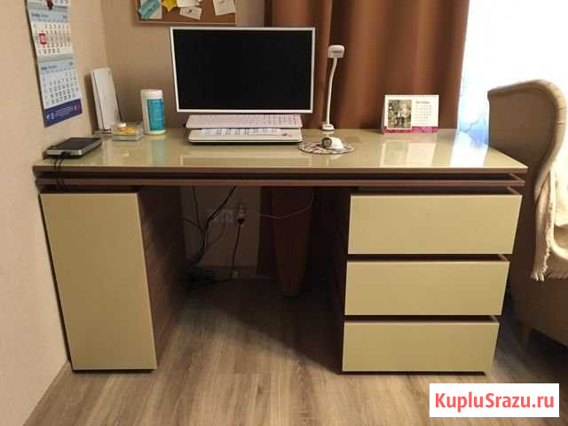 Стол компьютерный/письменный Люберцы - изображение 1
