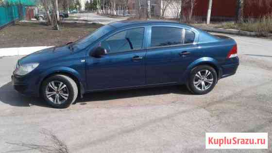 Opel Astra 1.6 МТ, 2012, седан Азнакаево