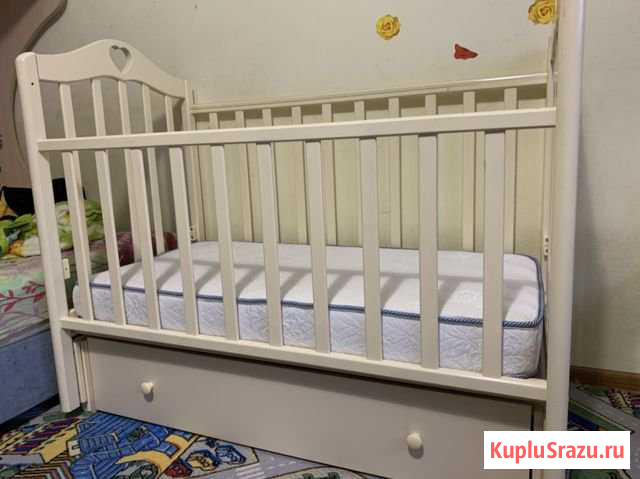 Кроватка, продольный маятник, матрац Раменское - изображение 1