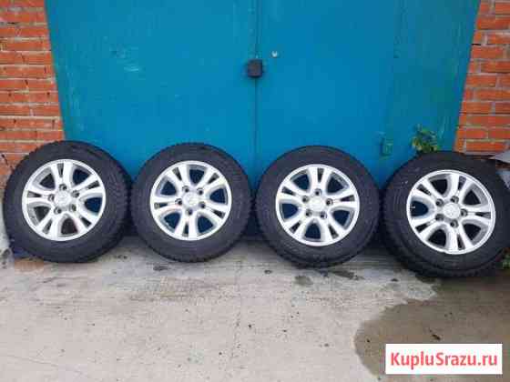 Зимняя шипованная резина Yokohama 255/60 R18 Протвино