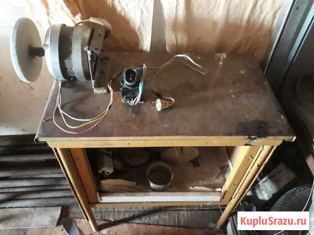 Стол с электроточилом и инструментами Орёл - изображение 1