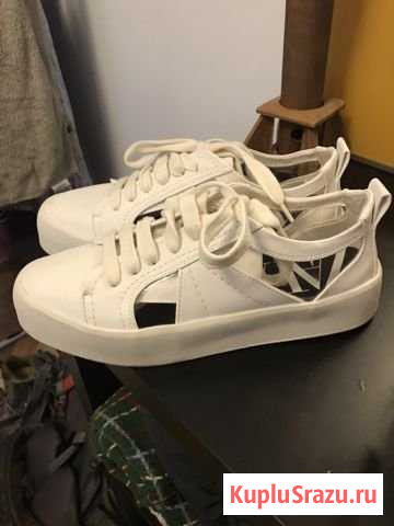 Белые кеды Zara Ижевск - изображение 1