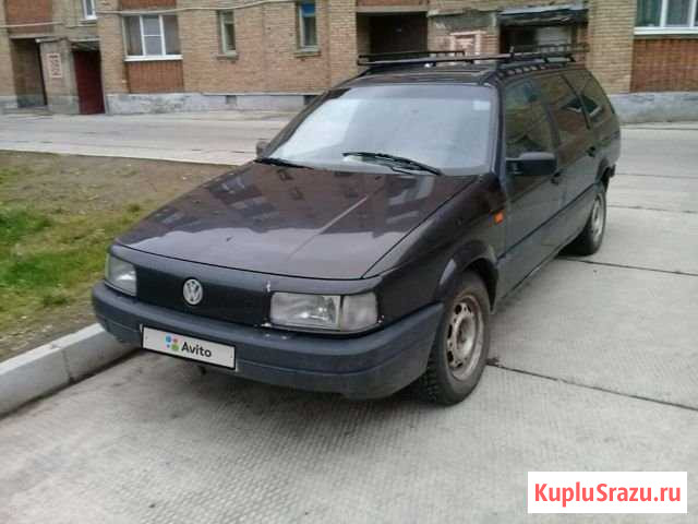 Volkswagen Passat 1.9 МТ, 1992, универсал Инта - изображение 1