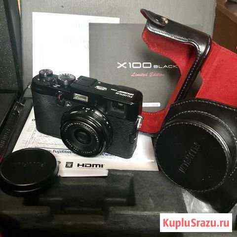 Fujifilm FinePix X100 Black Limited Edition Саров