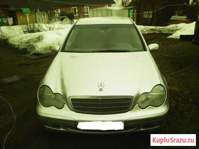 Mercedes-Benz C-класс 2.1 AT, 2004, 300 000 км Вельск - изображение 1