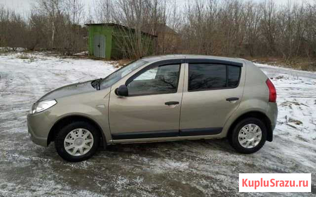 Renault Sandero 1.4 МТ, 2010, 100 000 км Волжск - изображение 1